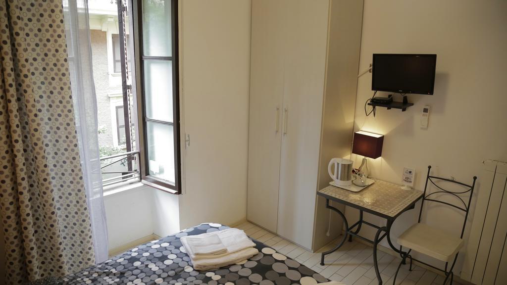 Your Rome In Piazza Mazzini Hotel Room photo